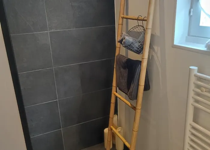 Maison De Charme Proche Et Foret A Pied Сasa de vacaciones *